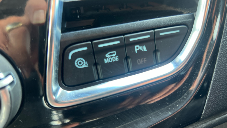 Ford Transit Custom 320 L1 Diesel Fwd 2.0 EcoBlue 170ps High Roof Limited Van